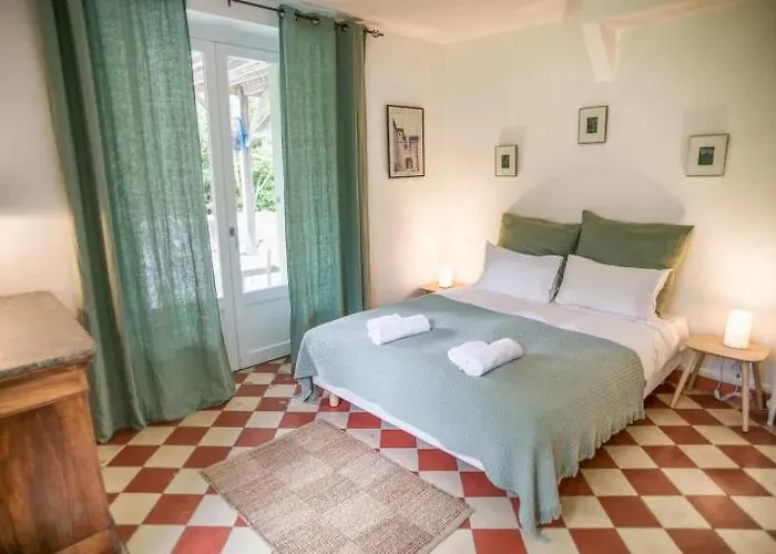 Oasis Moderne Avec Piscine Chauffee Au Coeur De La D'hiver