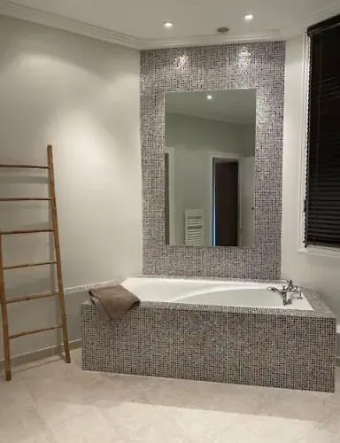 Oasis Moderne Avec Piscine Chauffee Au Coeur De La D'hiver فيلة آركاشو